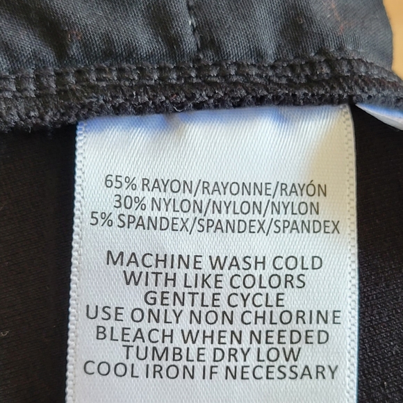 Calvin Klein skinny pants - Picture 4 of 4